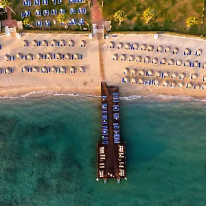 radisson-blu-resort-spa.aegeanhotels.net/